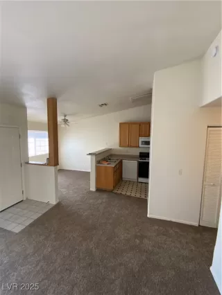 Photo #5: 2647186 Listing 