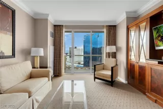 Photo #3: 2647199 Listing