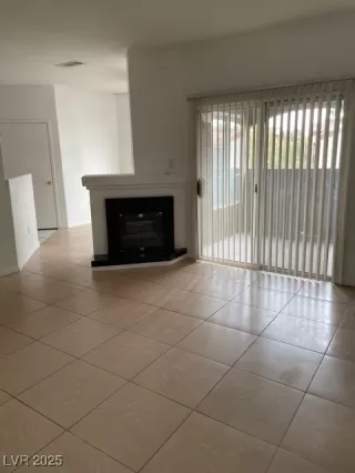 Photo #3: 2647211 Listing 