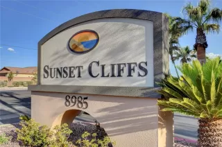 Photo #1: 2647227 Listing