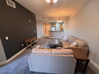 Photo #6: 2647229 Listing 