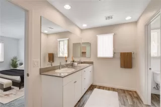 Photo #6: 2647233 Listing