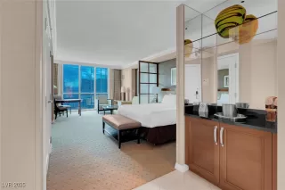 Photo #1: 2647243 Listing