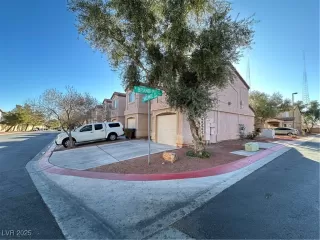 Photo #1: 2647255 Listing 