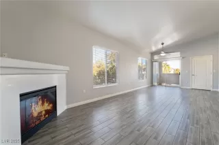 Photo #2: 2647283 Listing 