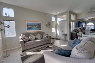 Photo #4: 2647318 Listing