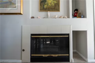 Photo #5: 2647318 Listing