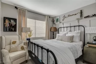 Photo #3: 2647319 Listing