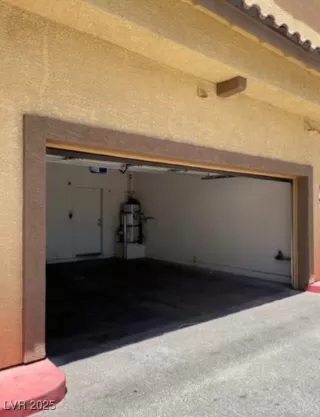 Photo #3: 2647354 Listing 