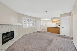 Photo #3: 2647374 Listing