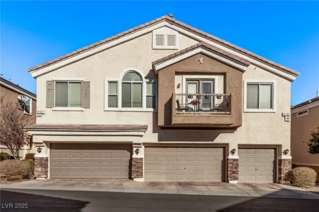 MLS: 2647416 Condo For Sale