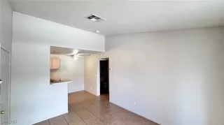 Photo #2: 2647431 Listing 