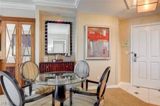 Photo #4: 2647432 Listing