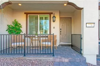 Photo #1: 2647433 Listing 