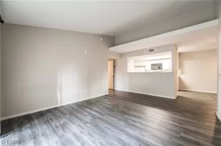 Photo #3: 2647468 Listing 