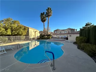 Photo #4: 2647469 Listing 