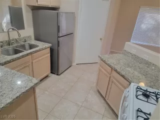 Photo #2: 2647480 Listing 