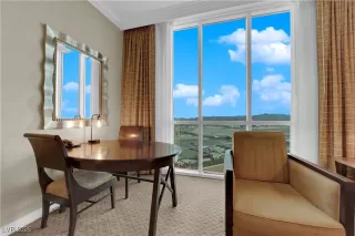 Photo #6: 2647487 Listing