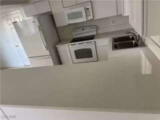 Photo #6: 2647495 Listing 