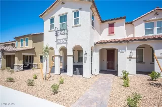 Photo #1: 2647519 Listing 