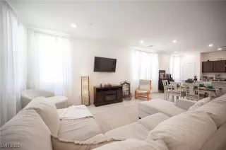 Photo #6: 2647519 Listing 