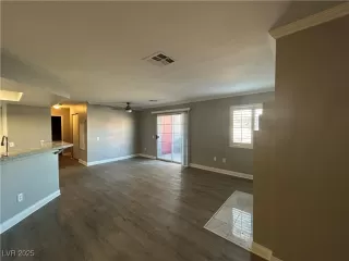 Photo #2: 2647523 Listing 