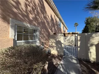 Photo #3: 2647547 Listing 