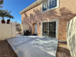 Photo #5: 2647547 Listing 