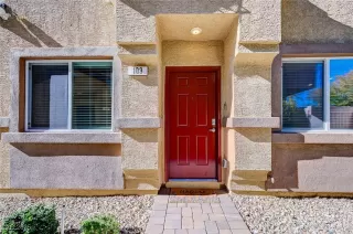 Photo #4: 2647579 Listing