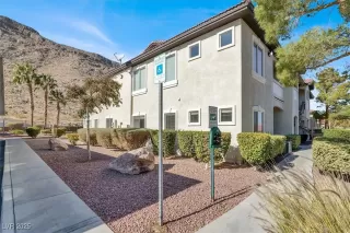 Photo #1: 2647612 Listing 