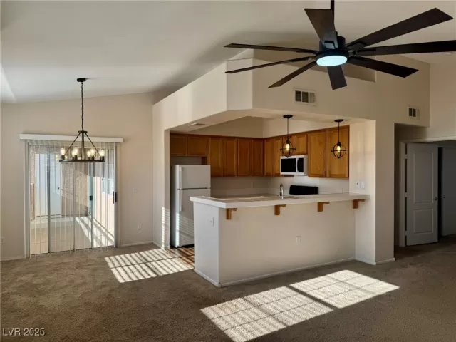 MLS: 2647635 Condo For Sale