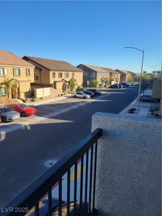 Photo #1: 2647647 Listing 