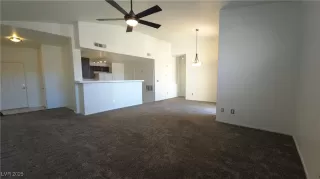 Photo #5: 2647708 Listing 