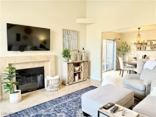 Photo #3: 2647712 Listing