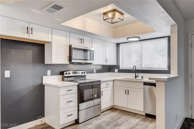 MLS: 2647757 Condo For Sale