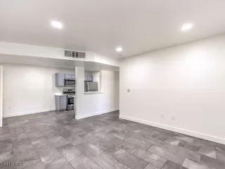 Photo #6: 2647758 Listing 