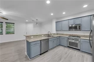 Photo #4: 2647793 Listing 