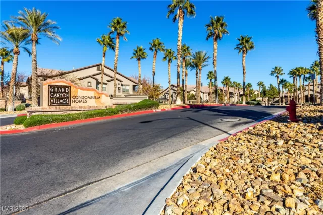 MLS: 2647807 Condo For Sale