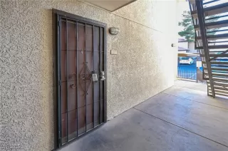 Photo #2: 2647808 Listing 