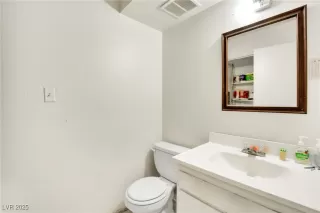 Photo #6: 2647826 Listing