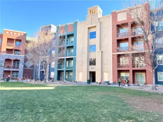 Photo #2: 2647829 Listing 