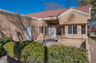 Photo #2: 2647837 Listing