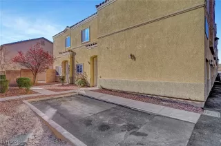 Photo #2: 2647841 Listing 