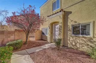 Photo #3: 2647841 Listing 