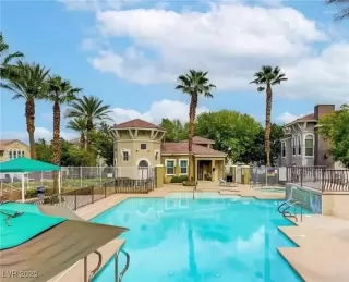 Photo #3: 2647842 Listing 