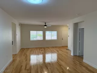 Photo #3: 2647845 Listing 