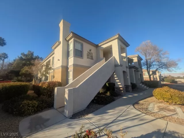 MLS: 2647848 Condo For Sale