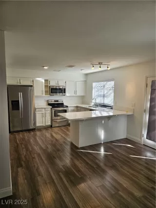 Photo #6: 2647871 Listing 