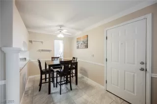 Photo #5: 2647889 Listing