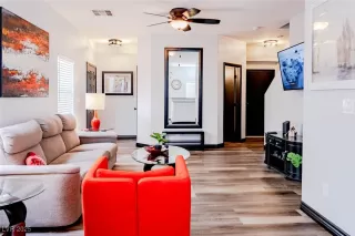 Photo #3: 2647950 Listing 